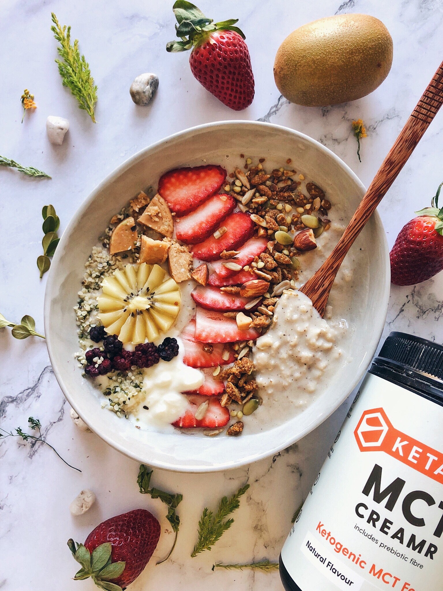 Vanilla Dream Protein Oatmeal Bowl